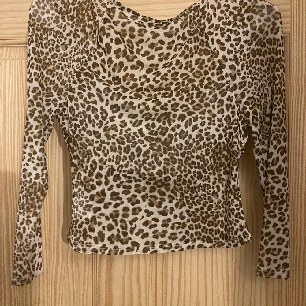 🤎💖Almost Famous Animal Print Blouse - Picture 5 of 13